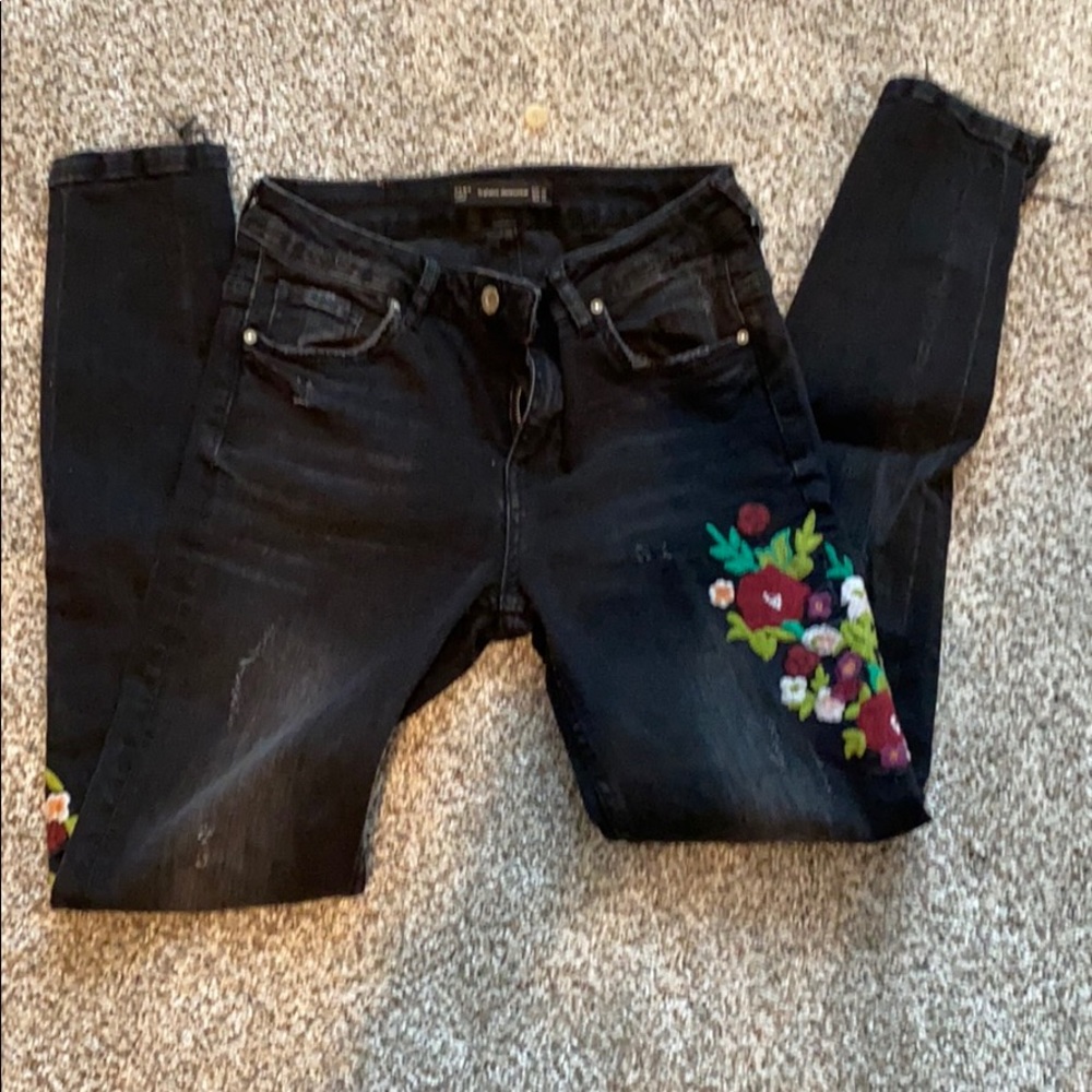 Jeans - Picture 3 of 5